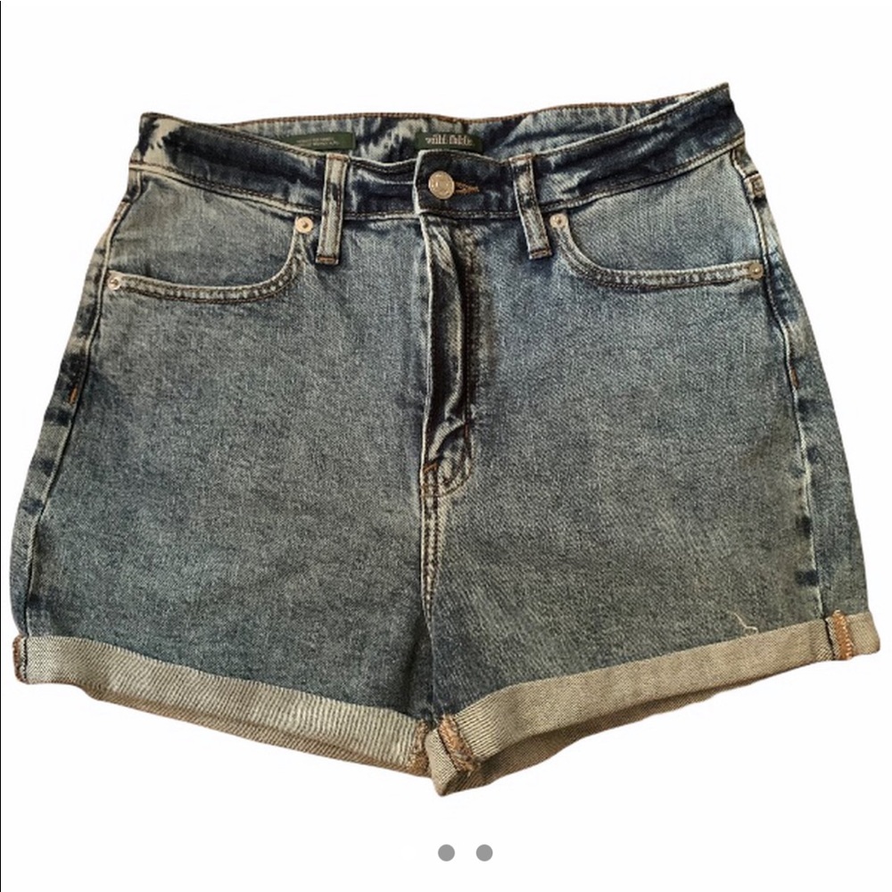 WILD FABLE HIGH WAISTED ACID WASH SHORTS